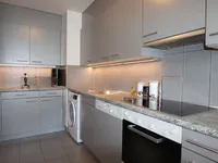 Недвижимость Apartment 5 rooms: 4