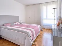 Недвижимость Apartment 4 rooms: 6