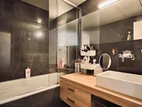 Недвижимость Apartment 4 rooms: 5