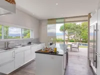 Недвижимость Single house: 3