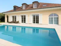 Недвижимость Single house 9 rooms: 1