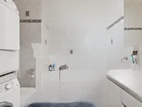 Недвижимость Apartment 6 rooms: 8