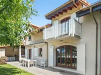 Недвижимость Single house 6 rooms: 1