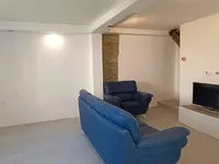 Недвижимость Дом с террасой Новая Изола: 3