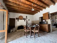 Недвижимость VILLAGE HOUSE FOR SALE IN LIMASSOL, VASA KOILANIOU: 2