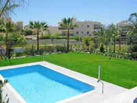 Недвижимость 5+1 Bedroom Beachfront Villa for Sale in Limassol: 4