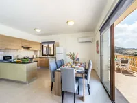 Недвижимость 4 Bedroom Villa for Sale in Pegeia, Pafos: 3