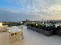 Недвижимость 4 Bedroom Penthouse Apartment For Sale in Germasogeia, Limassol: 24