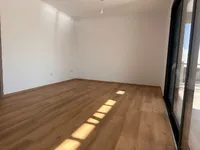 Недвижимость 2 Bedroom Penthouse Apartment for Sale in Mesa Geitonia, Limassol: 3