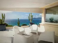 Недвижимость Villa Croix des Gardes: 2