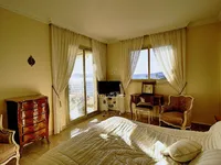 Недвижимость Property Type: Villa  
Location: Cannes, Californie  

Villa Cannes Californie: 8