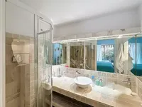 Недвижимость Villa Pointe Croisette: 4