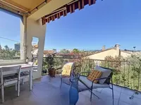 Недвижимость Villa Croix des Gardes: 15