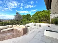 Недвижимость Villa Californie: 3