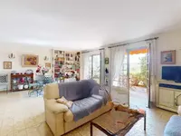 Недвижимость Villa Croix des Gardes: 6