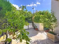 Недвижимость Villa Petit Juas: 1