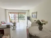 Недвижимость Villa Petit Juas: 3