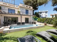 Недвижимость Villa Petit Juas: 1