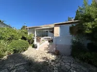 Недвижимость Villa Petit Juas: 1