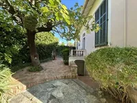 Недвижимость Villa Petit Juas: 2