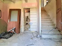 Недвижимость Дом с хозпостройками: 7