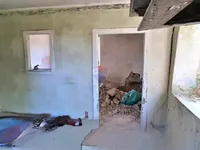 Недвижимость Дом с хозпостройками: 10