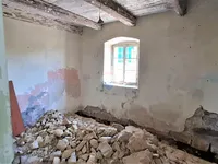 Недвижимость Дом с хозпостройками: 11