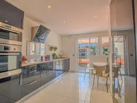 Недвижимость Villa République Cannes: 3