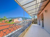 Недвижимость Villa République Cannes: 17