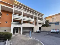 Недвижимость Villa Croix des Gardes: 2