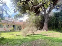 Недвижимость Villa Croix des Gardes: 1