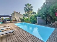 Недвижимость Villa Croix des Gardes: 1