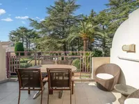 Недвижимость Villa Croix des Gardes: 1