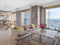 Недвижимость Villa Croix des Gardes: 3