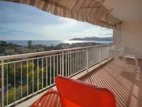 Недвижимость Villa Croix des Gardes: 2