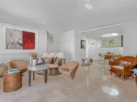 Недвижимость Villa Croix des Gardes: 8