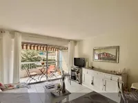 Недвижимость Villa Petit Juas: 1