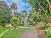 Недвижимость Property Type: Villa  
Location: Cannes, Californie  

Villa Californie: 9