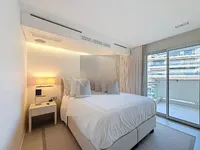 Недвижимость Property Type: Villa  
Location: Cannes, Centre-ville   

Villa Centre-ville: 8