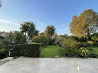 Недвижимость Villa Petit Juas: 1