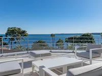 Недвижимость Villa Croix des Gardes: 1