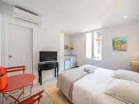 Недвижимость Villa Petit Juas: 2