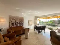 Недвижимость Villa Croix des Gardes: 8