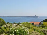 Недвижимость Villa Croix des Gardes: 1