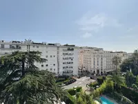 Недвижимость .\Cannes Centre-Ville: 12