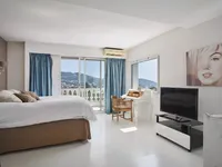 Недвижимость Villa Petit Juas: 12