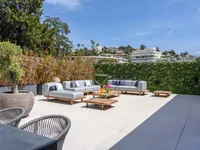 Недвижимость Villa Croix des Gardes: 2