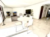 Недвижимость Villa République Cannes: 1