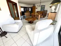 Недвижимость Property Type: Villa
Location: Cannes

Villa Cannes: 6