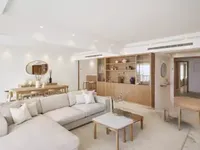 Недвижимость Building Centre-ville: 2